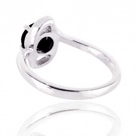 Natural Black Onyx and 925 Sterling Silver solitaire Engagement Ring