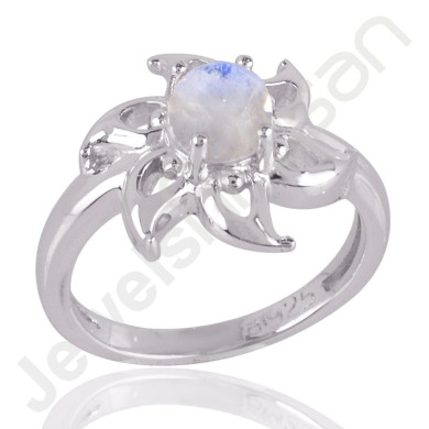 Elegant Rainbow Moonstone Gemstone Ring In 925 Solid Sterling Silver