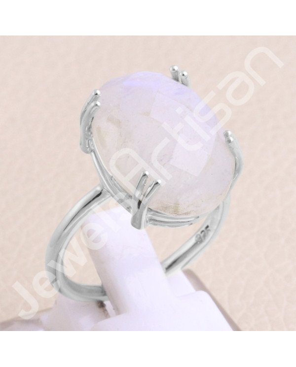 Rainbow Moonstone 925 Sterling Silver Ring