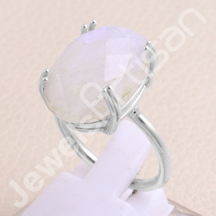 Rainbow Moonstone 925 Sterling Silver Ring