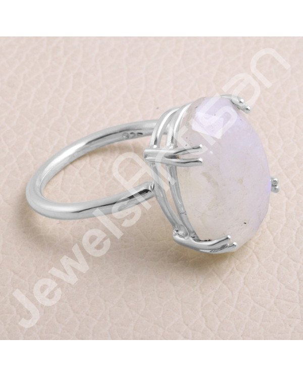 Rainbow Moonstone 925 Sterling Silver Ring