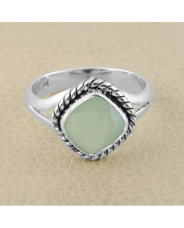 Mint Chalcedony 925 Sterling Silver Solitaire Ring