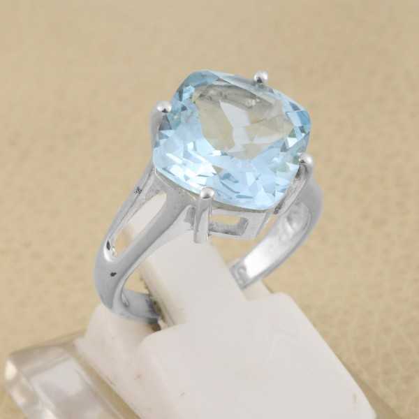 14Kt Yellow Gold Beaded Bezel Set Round Sky Blue Topaz Ring | Jewelers in  Rochester, NY