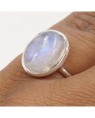 Elegant 925 Sterling Silver Rainbow Moonstone Oval Cut Statement Ring for Her