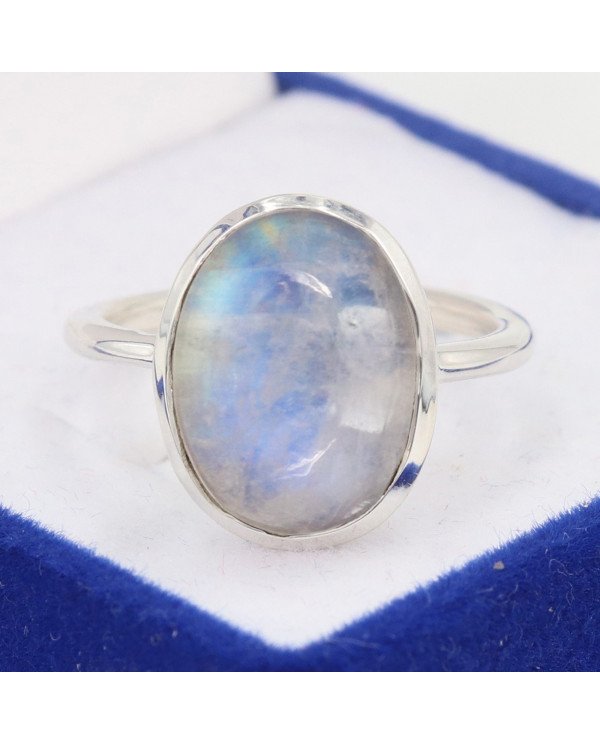 Elegant 925 Sterling Silver Rainbow Moonstone Oval Cut Statement Ring for Her