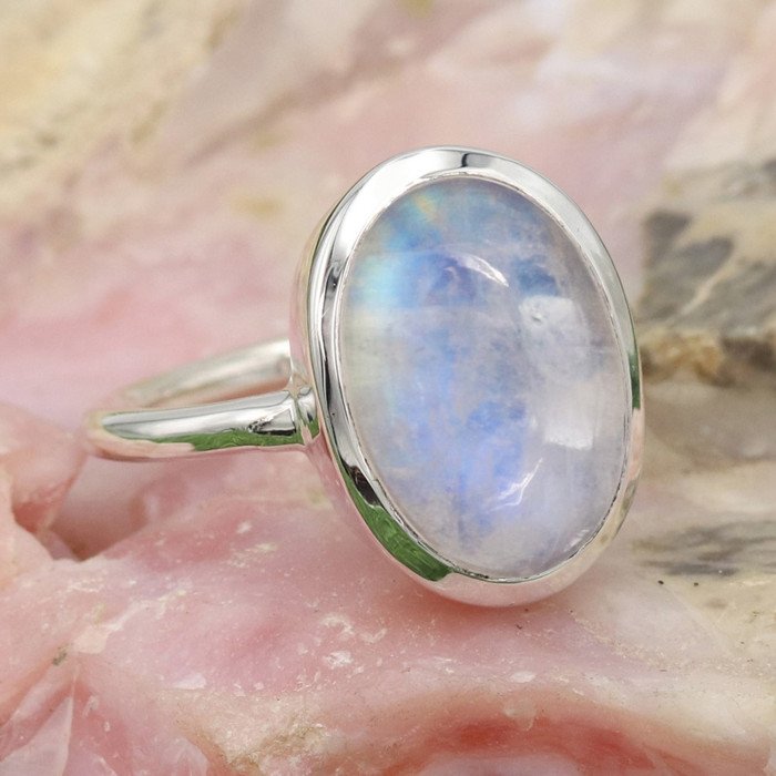 Elegant 925 Sterling Silver Rainbow Moonstone Oval Cut Statement Ring for Her