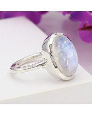 Elegant 925 Sterling Silver Rainbow Moonstone Oval Cut Statement Ring for Her