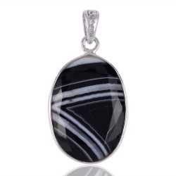 Natural Gemstone Pendants Black Bended Agate Plain Silver Pendant.