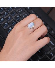 Elegant 925 Sterling Silver Rainbow Moonstone Oval Cut Statement Ring for Her
