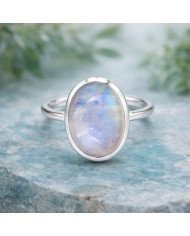 Elegant 925 Sterling Silver Rainbow Moonstone Oval Cut Statement Ring for Her