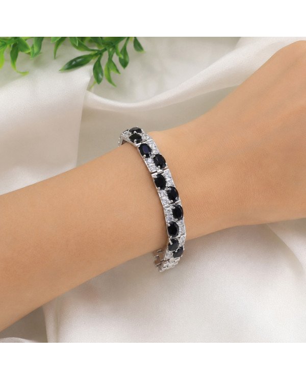925 Sterling Silver Chain Bracelet with Black Onyx & Swarovski Crystal