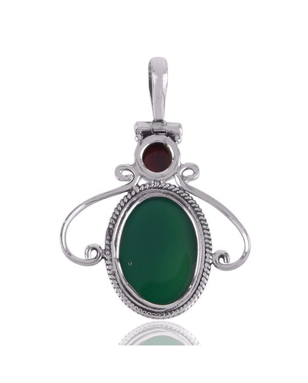 Solid Silver and Onyx Pendant Necklace